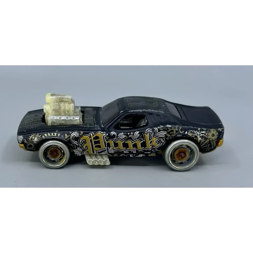 Hot Wheels 1970 Roger Dodger Black Gold Diecast Car 2015 Mattel Steampunk 1:64